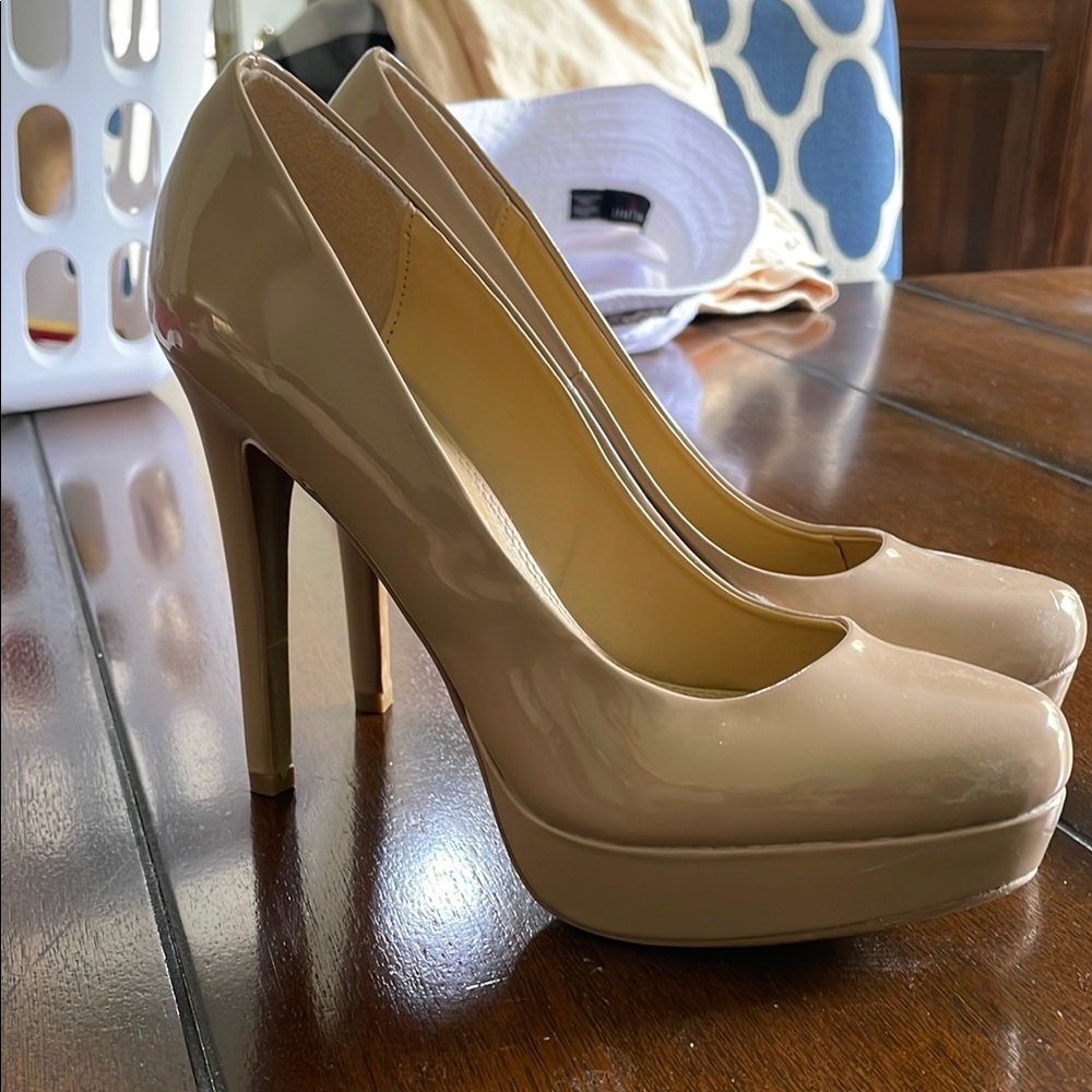 CL by Chinese Laundry Tan Platform Stiletto Heels